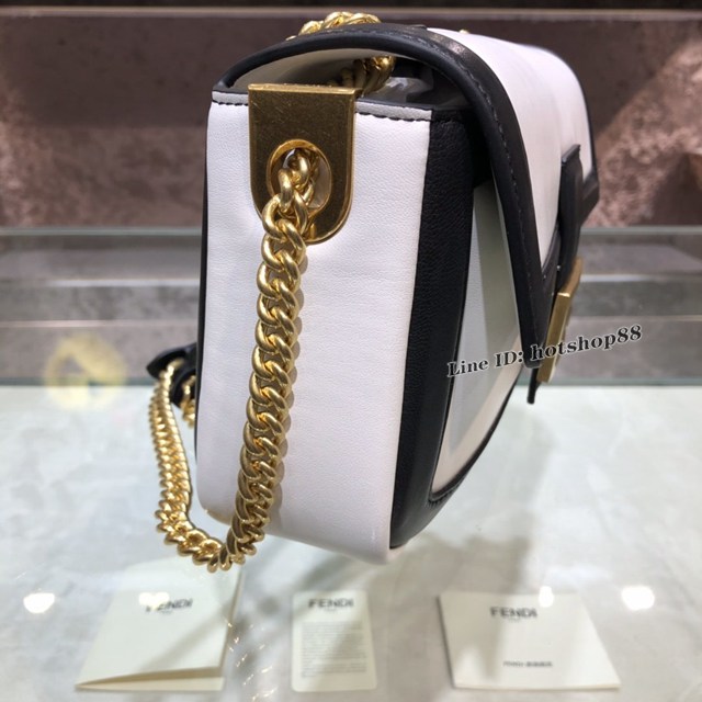 FENDI專櫃精品鏈條女包 Fendi芬迪鏈條肩帶BAGUETTE手袋 fdzg2697